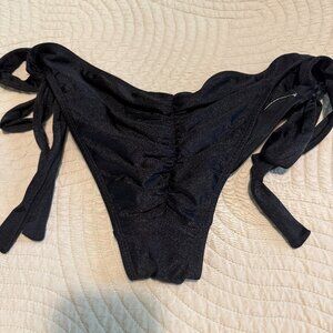Miami Bottoms Goddess black